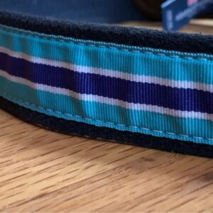 Vineyard Vines Canvas Club Belt. Blue and white grosgrain. Size 30 Men's. U.S.A.